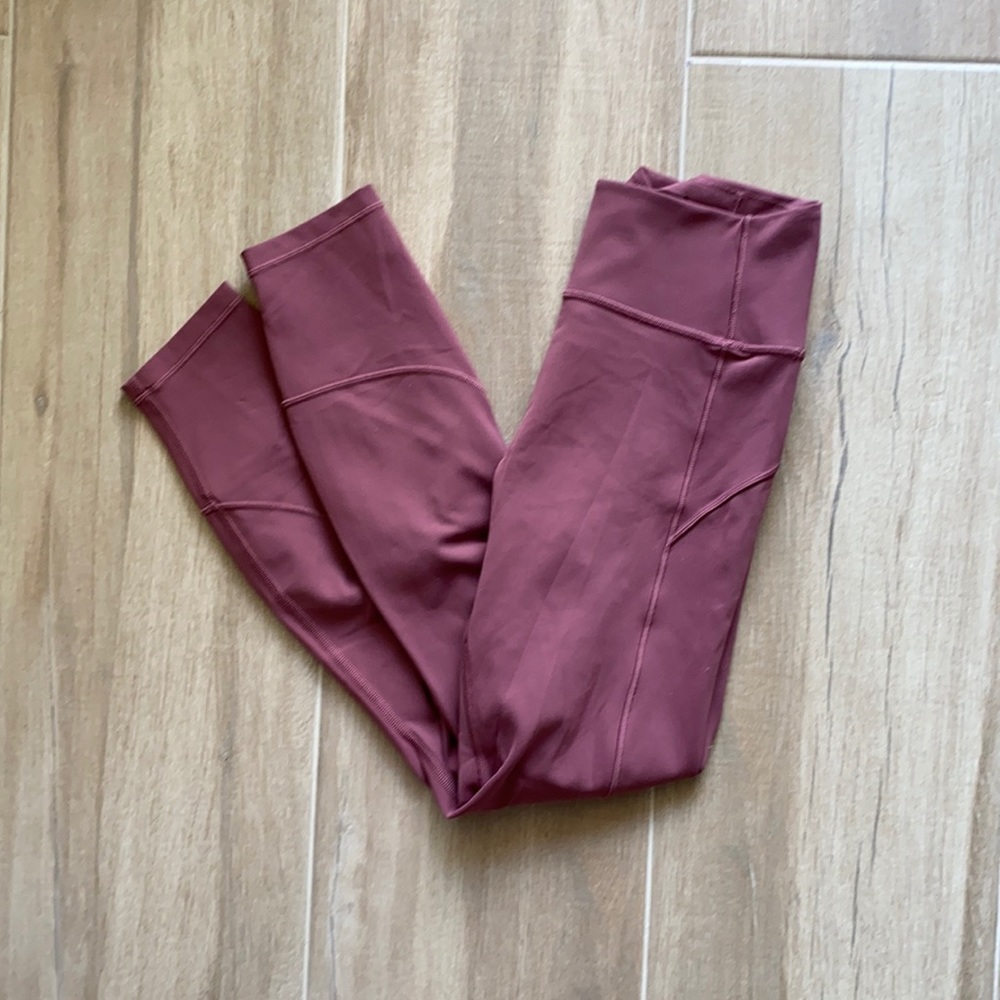 Lululemon pink legging